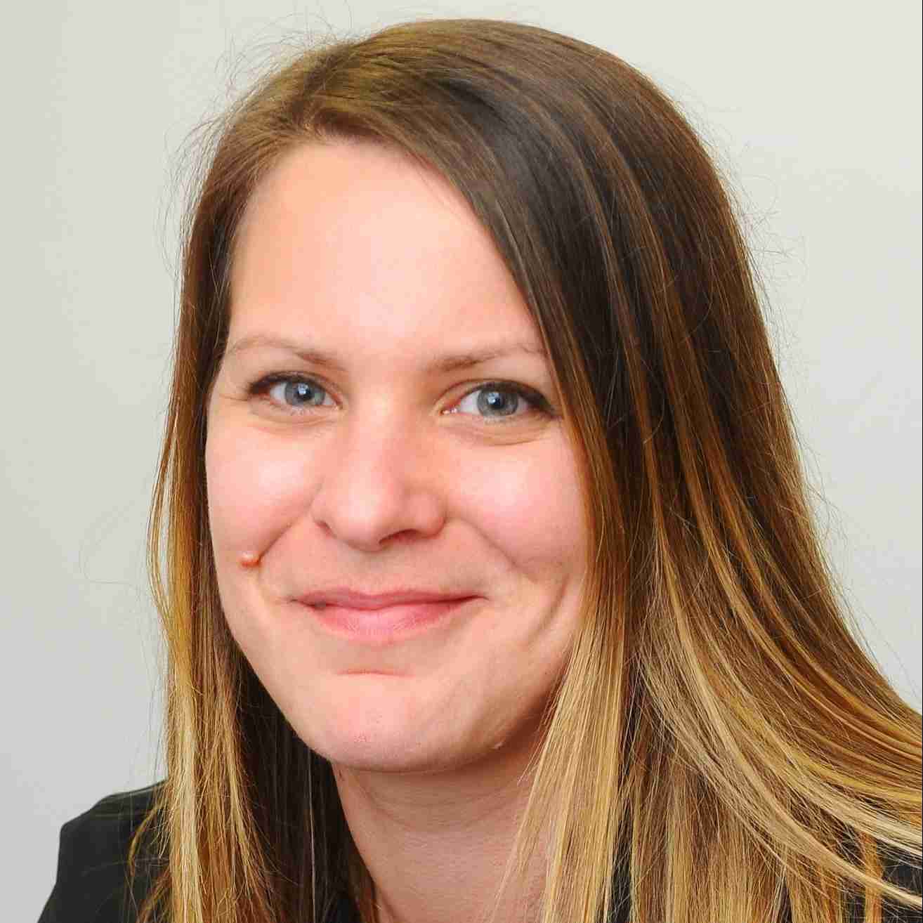 Profile image of HELEN HENSHAW